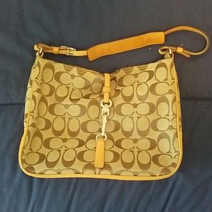 Coach shoulder bag